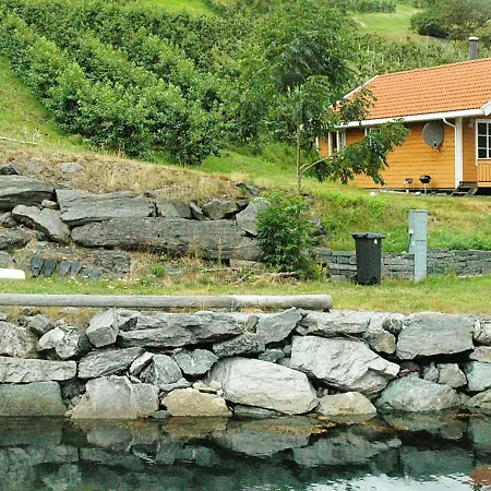 Three-bedroom Holiday In Slinde 2