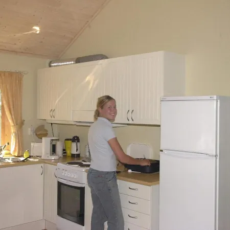 Three-bedroom Holiday In Slinde 2 * Slinda