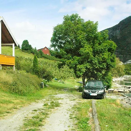 Дом отдыха Three-bedroom Holiday In Slinde 2 *